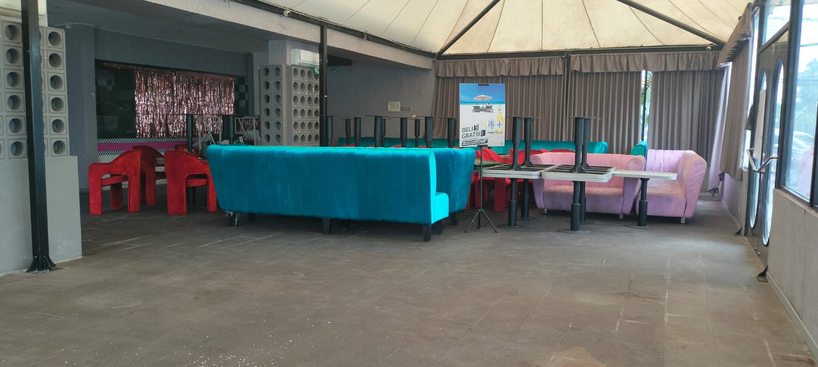 Tempat Usaha Di Sewakan Di Seminyak Denpasar Bali